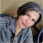 Profesora de matemáticas con experiencia en física y química