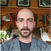 Profesor de nivel secundario o primario, experiencia previa. Ingeniero Agrónomo