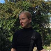Passionate biology graduate offering engaging online tutoring sessions for sixth form students. 