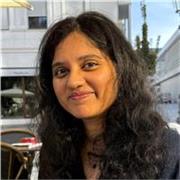Programming tutor with 5 years of software engineering experience