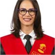 Profesora de español para extranjeros, tanto adolescentes como adultos, desde el nivel inicial hasta nivel intermedio