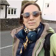 Practicing conversation courses with cultural art background