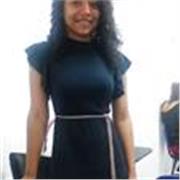 Profesora de matemáticas y castellano que brinda conocimiento aprendiendos