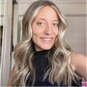 Profesora de apoyo para niños/as de primaria y ESO