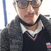 Soy un profesor apasionado quien siempre ha considerado la pedagogia del amor como una de las mejores herramientas para enseñar. Enseño español, inglés y francés