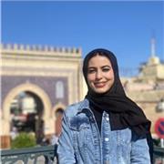 Experienced English tutor and Master’s student helping students succeed