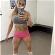 Las clases son para mujeres mayores de 40, para crear masa muscular y dieta 