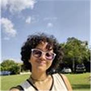 Profesora de Inglés y teoría musical inicial