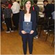 laureata in economia e management delle imprese