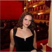 Studentessa in Erasmus, diplomata al liceo linguistico, impartisce lezioni di inglese per tutti i livelli