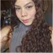 Professora de inglês com mais de 2 anos de experiência. 