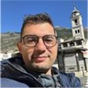 Professeur d’italien donne des cours en ligne