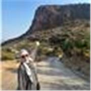 J’ai obtenu une licence en droit à l'université de Sétif et une licence en littérature arabe à la faculté d'Aix-en-Provence