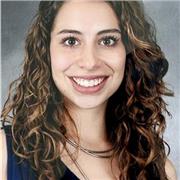 Profesora de inglés apta para todas las edades y niveles.