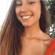 Clases de biología y química por una estudiante de sexto de medicina