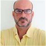 Consultor en tecnología y energías renovables, amante de la geografía, estudioso de la historia y coach educativo