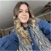 Profesora general de todas las materias en niños de primaria 