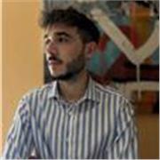 laureato in scienze della comunicazione