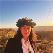 Ciao! 
Sono Giulia, ragazza laureata in Scienze Biologiche pronta ad aiutarvi con tutti i vostri compiti! 
