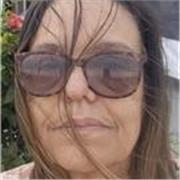 Olá, querido aluno. Sou a Profa. Deise. Especializada em Leitura e produção de textos, com aprovação em 5 concursos públicos