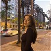 
Soy una persona responsable, paciente y creativa, con vocación por acompañar en el aprendizaje y el desarrollo de los pequeños.