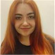 Especializada en integración social, me adapto a las necesidades de cada alumno.