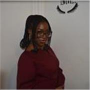 Assure un accompagnement scolaire dans l’ensemble des matières auprès d’élèves de primaire et de collège