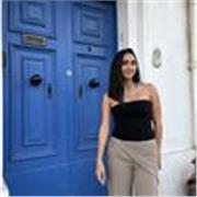 Profesora de idiomas. Imparto clases de inglés, catalán, castellano y portugués para niños de 3 a 18 años. Presencial y online