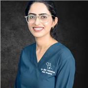 Medical Doctor & Experienced Biology Tutor | Helping students turn struggles into strengths