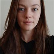 I am an experienced English language assistant and private tutor.