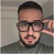 Sono uno studente universitario, fornisco ripetizioni già da due anni a distanza e in presenza, anche fisica e chimica