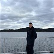 Profesor de dibujo técnico especializado en 2º bachillerato.