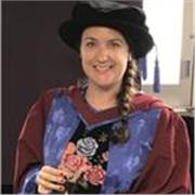 I’m a PhD Humanities graduate based in Wales. I offer sessions for university students in English, academic skills and coaching.