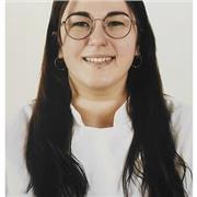 Profesora de matemáticas ofrece clases para primaria y ESO