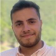 I give fun and engaging Portuguese lessons. These range from beginner to advanced