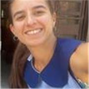 Profesora dicta clases de español online