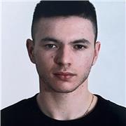 Diplomato maturando offre ripetizioni e potenziamento inglese a ragazzi di scuole elementari e medie