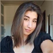 Profesora de apoyo a alumnos que estén cursando la ESO