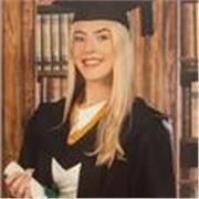 Profesora titulada en TESOL, Nativa de Inglés (soy de Irlanda) 
Clases a cualquier nivel o edad
