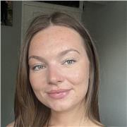 I am a dedicated and attentive person with 6 years’ teaching experience in years 4,5&6.