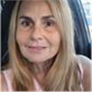 Professora com experiência na Educação Infantil e Ensino Fundamental – Anos Iniciais, com atuação alfabetização