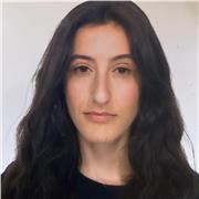 Soy Karola, soy profe y una apasionada del arte y la creatividad. Estoy dispuesta a enseñar cualquier área vinculada con el arte!