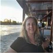 Profesora de Enseñanza primaria. Alfabetización para 1er y 2do ciclo de escuela primaria. Ayudantia en Trabajos prácticos