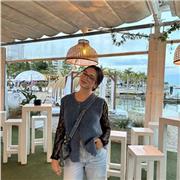 Graduada en educación infantil, apta para dar clases particulares de 3 a 10 años… Asignaturas como matemáticas, valenciano, inglés