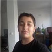 Bonjour je suis en 4 eme et j ai 13 ans et j'ai de bonne performance en math je peut aider des enfants en primaires mais aussi des personnes de mon âges pour qui comprenne pas les méthode