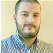 Graduado en enfermería da clases de ciencias de la salud en ESO, bachillerato y enfermería.