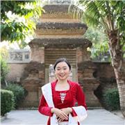 Laureata in Letteratura Cinese a Beijing Normale Pechino