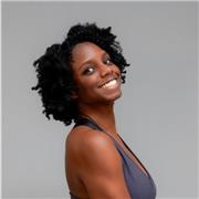Professeure de yoga vinyasa