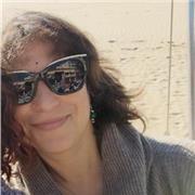 Doctora en Filología, profesora de Lengua Castellana y Literatura, profesora de español como lengua extranjera, ELE