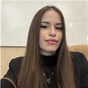 Sono una ragazza che adora aiutare gli altri, sono studentessa di infermieristica, e qualche anno fa mi trovavo anche io nella situazione di voler essere aiutata per via dei troppi impegni scolastici. Sono disponibile a qualsiasi ora, paziente e intrapren